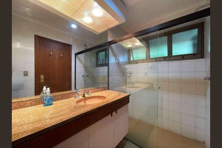 89_photo/94cf000829.b88c9f23dde11cca-ATLAS-86e18ebc-27f0-40ad-9066-ea09452dde7d.jpg de casa para alugar com 3 quartos, 932m² em Granja Viana, Cotia