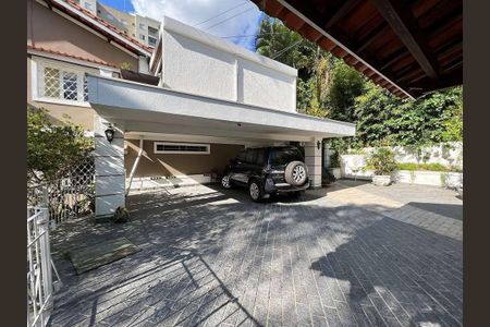 9_photo/94cf000887.e6e1c947b02cf8fb-ATLAS-45da4286-e579-4c90-80a2-322dc3472ff7.jpg de casa à venda com 5 quartos, 804m² em Parque Frondoso, Carapicuíba