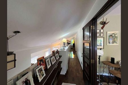 33_photo/94cf000887.e6e1c947b02cf8fb-ATLAS-57d68799-419d-42aa-9535-e3b5c72db2e1.jpg de casa à venda com 5 quartos, 804m² em Parque Frondoso, Carapicuíba