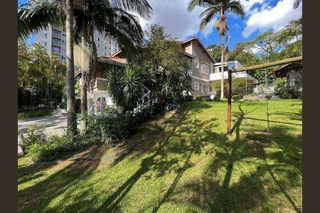 8_photo/94cf000887.e6e1c947b02cf8fb-ATLAS-aa86e7a9-ba3a-4652-b3dc-d2414b75e689.jpg de casa à venda com 5 quartos, 804m² em Parque Frondoso, Carapicuíba