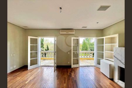 2_photo/94cf0008b1.5b1ffa6849bccbd1-ATLAS-09aa7e7b-ff20-4ed6-bba5-f6cb7be4d7f4.jpg de casa à venda com 6 quartos, 800m² em Palos Verdes, Carapicuíba