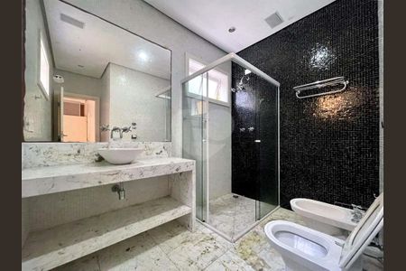 11_photo/94cf0008b1.5b1ffa6849bccbd1-ATLAS-27c32e2e-4c05-47da-89d4-24d45652bc0f.jpg de casa à venda com 6 quartos, 800m² em Palos Verdes, Carapicuíba