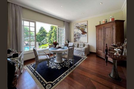 9_photo/94cf00092b.09604b2c146ebc17-ATLAS-35dbfc5d-e2cb-49f5-be58-d99a6c89e665.jpg de casa à venda com 4 quartos, 752m² em Palos Verdes, Carapicuíba