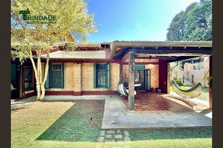 5_photo/94cf000957.821bca6a381fcd78-ATLAS-0acebef1-bae4-415e-80cd-ab6688e236f3.jpg de casa à venda com 3 quartos, 362m² em Palos Verdes, Carapicuíba