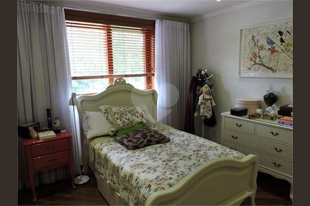 18_photo/94cf000963.97484f792a469e2d-ATLAS-a664a4f0-2003-49f0-88d7-4bd2c73d7cfc.jpg de casa à venda com 5 quartos, 750m² em Palos Verdes, Cotia