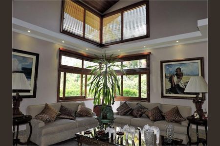 14_photo/94cf000963.97484f792a469e2d-ATLAS-c2b52ecc-0307-4e57-9ecf-d7c95b973014.jpg de casa à venda com 5 quartos, 750m² em Palos Verdes, Cotia