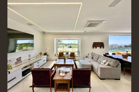 2_photo/94cf000993.fbcd7a2e7ac63d93-ATLAS-00ff15f8-7a03-4b63-b0f1-782cb28b54f5.jpg de casa de condomínio à venda com 7 quartos, 275m² em Vila Santo Antônio, Cotia