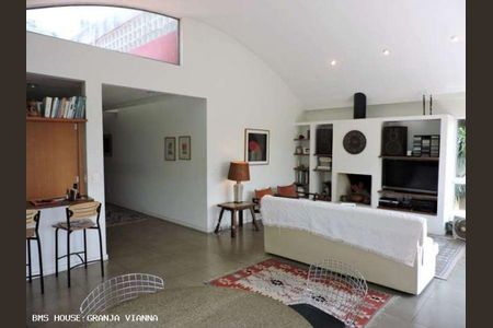 8_photo/94cf000993.fbcd7a2e7ac63d93-ATLAS-46f959c8-668e-4f88-86e0-2436bbfb1835.jpg de casa de condomínio à venda com 3 quartos, 275m² em Vila Santo Antônio, Cotia