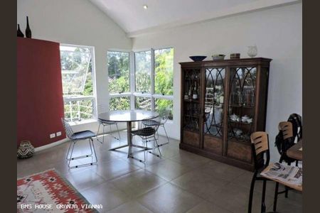 10_photo/94cf000993.fbcd7a2e7ac63d93-ATLAS-63274677-63e1-4bc4-8b28-2a711e04aa93.jpg de casa de condomínio à venda com 3 quartos, 275m² em Vila Santo Antônio, Cotia