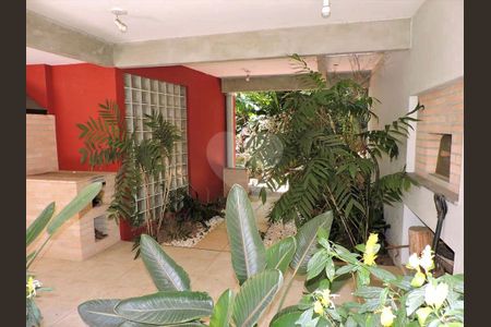 2_photo/94cf000993.fbcd7a2e7ac63d93-ATLAS-bdd9a4cf-c2bd-4fcf-bcfa-5c2ff5f42dd5.jpg de casa de condomínio à venda com 3 quartos, 275m² em Vila Santo Antônio, Cotia