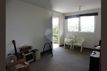 8_photo/94cf000993.fbcd7a2e7ac63d93-ATLAS-c98efdbf-b9de-4790-bf6f-da876ede0e32.jpg de casa de condomínio à venda com 3 quartos, 275m² em Vila Santo Antônio, Cotia