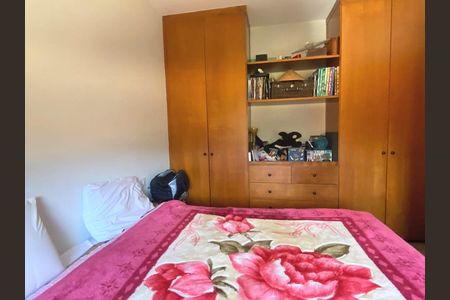 9_photo/94cf0009a5.aef4de6394ba8e6d-ATLAS-3d652a19-a981-48f6-a93b-e3a2d80b478e.jpg de casa de condomínio à venda com 4 quartos, 460m² em Vila Santo Antônio, Cotia