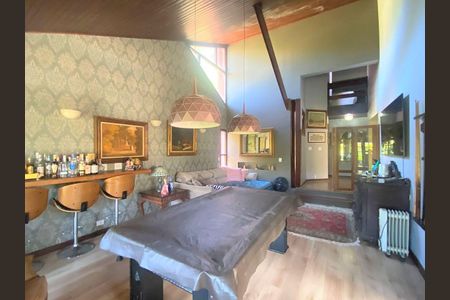 5_photo/94cf0009a5.aef4de6394ba8e6d-ATLAS-87e6015f-c8a2-4f3f-a25b-ff0cad9d48a1.jpg de casa de condomínio à venda com 4 quartos, 460m² em Vila Santo Antônio, Cotia