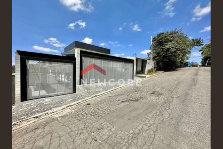 2_photo/94cf0009ed.0176ad22bcbf6d3f-ATLAS-0f8d4e20-c98e-44da-9322-f47aed2c88e6.jpg de casa à venda com 7 quartos, 547m² em Palos Verdes, Cotia