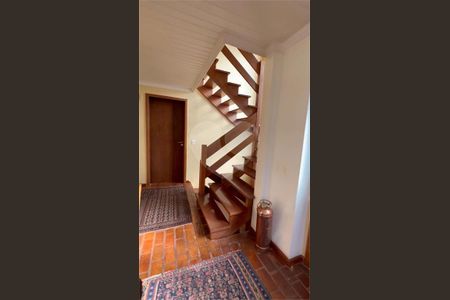 2_photo/94cf000a1d.4b31ccbd07ec468b-ATLAS-02dda8fc-a2a0-4920-8d04-76b9362d5bb1.jpg de casa à venda com 4 quartos, 400m² em Parque Frondoso, Cotia