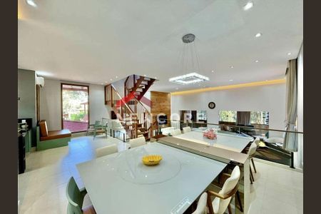 8_photo/94cf000a95.9b0e853e47463488-ATLAS-3d84fa79-1dd2-4134-a2d6-a9fb2098f9a9.jpg de casa de condomínio à venda com 4 quartos, 1400m² em Vila Santo Antonio de Carapicuiba, Carapicuíba