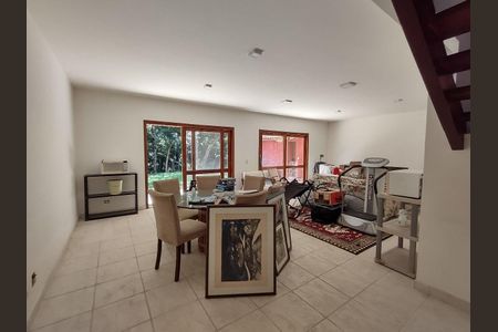 7_photo/94cf000a95.9b0e853e47463488-ATLAS-4e48fb1f-2a6f-4e15-9e89-6f92890eb6b9.jpg de casa de condomínio à venda com 3 quartos, 320m² em Vila Santo Antonio de Carapicuiba, Carapicuíba