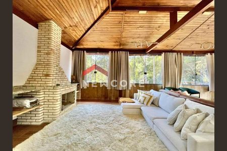 30_photo/94cf000a95.9b0e853e47463488-ATLAS-99256d6f-65e6-4db3-a70d-70bde756a4d0.jpg de casa de condomínio à venda com 4 quartos, 1400m² em Vila Santo Antonio de Carapicuiba, Carapicuíba