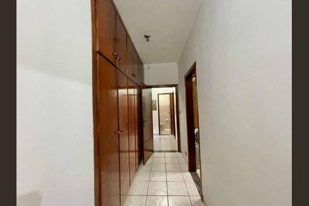 18_photo/94cf000abb.4549631898926ee7-ATLAS-033d5ae2-664f-4440-8d06-d4c1cb500fa0.jpg de casa de condomínio à venda com 3 quartos, 321m² em Vila Santo Antonio, Carapicuíba