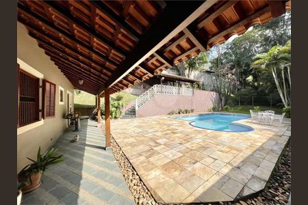 33_photo/94cf000abb.4549631898926ee7-ATLAS-5c9e35ac-fd64-4abc-8b32-bbc8b7afe5a8.jpg de casa de condomínio à venda com 3 quartos, 321m² em Vila Santo Antonio, Carapicuíba