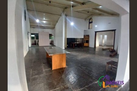 21_photo/94cf000bad.e8b512ef7a0fb7e8-ATLAS-fba953ad-be79-4e9e-b01b-179354050eb6.jpg de casa para alugar com 4 quartos, 800m² em Vilarejo, Carapicuíba