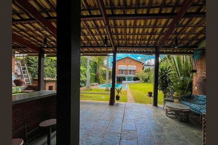 19_photo/94cf000bdd.08798e92c4495a9b-ATLAS-4929d2bc-b423-4247-86f1-6f4d669cab4e.jpg de casa de condomínio à venda com 4 quartos, 375m² em Vila Santo Antônio, Cotia