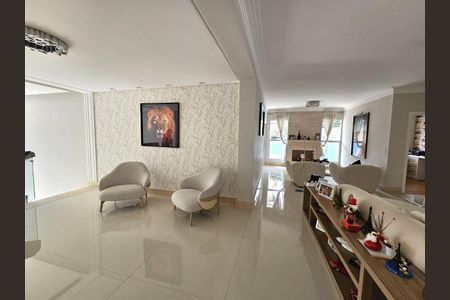 1_photo/94cf000c17.ad6cb26ada8414aa-ATLAS-25b931b2-169a-4d9f-8a7e-4f4be3e875e7.jpg de casa de condomínio à venda com 4 quartos, 965m² em Palos Verdes, Carapicuíba