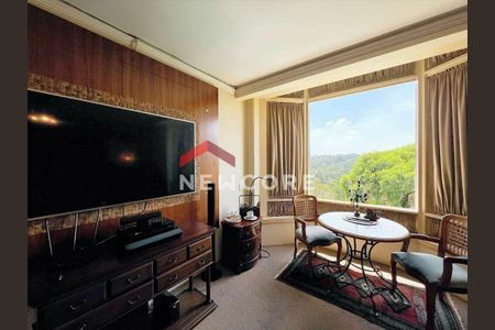 9_photo/94cf000c4f.09604b2c146ebc17-ATLAS-262f4221-52f0-436d-b910-e683f4cc1af4.jpg de casa de condomínio à venda com 4 quartos, 1093m² em Palos Verdes, Carapicuíba