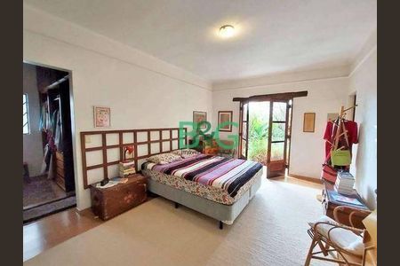 3_photo/94cf000cab.dc8bbd111761e841-ATLAS-00a6cebb-e4dd-4e0a-9217-5187f5a8c7bf.jpg de casa de condomínio à venda com 3 quartos, 535m² em Chácara dos Lagos, Carapicuíba