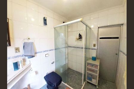 11_photo/94cf000cab.dc8bbd111761e841-ATLAS-26eeaae6-457f-4a00-8b2b-1636e3bb5a8c.jpg de casa de condomínio à venda com 3 quartos, 535m² em Chácara dos Lagos, Carapicuíba