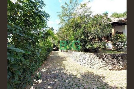 3_photo/94cf000cab.dc8bbd111761e841-ATLAS-64384a21-dcc2-457b-a531-c5b8a0da5e9f.jpg de casa de condomínio à venda com 3 quartos, 535m² em Chácara dos Lagos, Carapicuíba