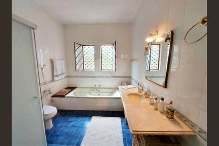 27_photo/94cf000cab.dc8bbd111761e841-ATLAS-c80c3dcc-5e3f-4f2e-811b-0c241426b6fe.jpg de casa de condomínio à venda com 3 quartos, 535m² em Chácara dos Lagos, Carapicuíba