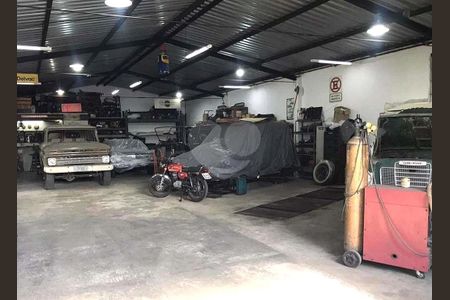 38_photo/94cf000cab.dc8bbd111761e841-ATLAS-e9e2e583-d0b4-4d6f-b20b-bff5901b5e4c.jpg de casa de condomínio à venda com 3 quartos, 535m² em Chácara dos Lagos, Carapicuíba