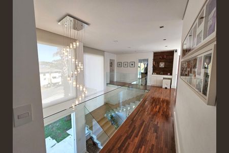 19_photo/94cf000e89.491a58713d1e5de3-ATLAS-e5566119-e4f7-4bd5-bc76-2f4eab133c0f.jpg de casa de condomínio à venda com 4 quartos, 535m² em Palos Verdes, Carapicuíba