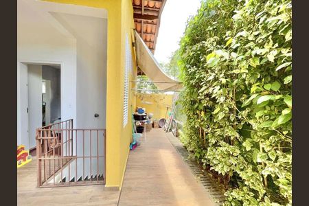 4_photo/94cf000ed3.f6ee4f8dca2fb9c7-ATLAS-01461ffb-c439-4711-bffd-c769071b0702.jpg de casa de condomínio à venda com 4 quartos, 1290m² em Palos Verdes, Carapicuíba