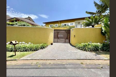 2_photo/94cf000ed3.f6ee4f8dca2fb9c7-ATLAS-126b3d2f-1bdf-488e-b494-d7150f1e19e3.jpg de casa de condomínio à venda com 4 quartos, 1290m² em Palos Verdes, Carapicuíba