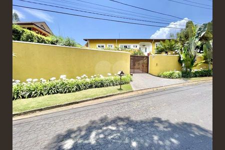 4_photo/94cf000ed3.f6ee4f8dca2fb9c7-ATLAS-c843561b-7a0b-4a72-9c25-89a7f5c491ac.jpg de casa de condomínio à venda com 4 quartos, 1290m² em Palos Verdes, Carapicuíba