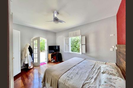 4_photo/94cf000ed3.f6ee4f8dca2fb9c7-ATLAS-ce1a95f1-3e00-4a61-85e9-c45ea79cfd0b.jpg de casa de condomínio à venda com 4 quartos, 1290m² em Palos Verdes, Carapicuíba