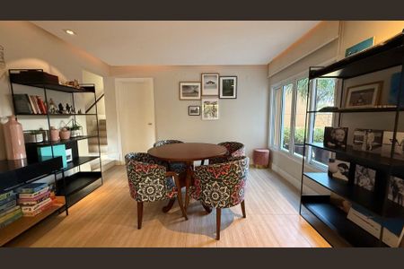 9_photo/94cf000ef7.15f4a19d538e62fb-ATLAS-43bb1e16-c067-4df1-ab72-e4b260d64e0f.jpg de casa de condomínio à venda com 4 quartos, 550m² em Palos Verdes, Carapicuíba