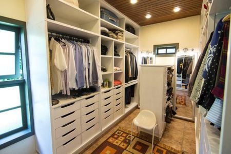 10_photo/94cf000f6b.faecce82d0fac38b-ATLAS-0dab183f-2d64-4a0b-abe0-46f02b37782e.jpg de casa de condomínio à venda com 3 quartos, 550m² em Palos Verdes, Carapicuíba