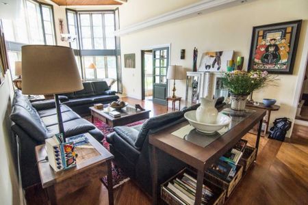 3_photo/94cf000f6b.faecce82d0fac38b-ATLAS-1ea29e41-c6af-4efe-8f44-c2e304ba9dac.jpg de casa de condomínio à venda com 3 quartos, 550m² em Palos Verdes, Carapicuíba