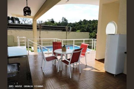 23_photo/94cf000fc1.aef4de6394ba8e6d-ATLAS-07a1ef48-8d64-43b2-a331-c0718e011879.jpg de casa de condomínio à venda com 4 quartos, 620m² em Chácara das Paineiras, Carapicuíba