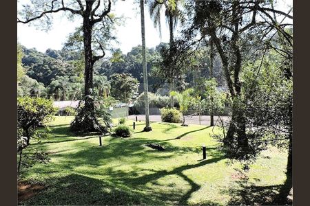 8_photo/94cf000fcb.98319c766f537efd-ATLAS-389f5e73-1515-471d-9a26-7bdf4e71c939.jpg de casa à venda com 5 quartos, 804m² em Palos Verdes, Carapicuíba