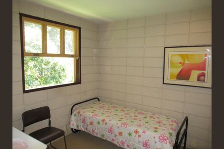 19_photo/94cf000fd9.69530a6104d48ca1-ATLAS-d6e37b92-b7ce-4c58-beb9-b42ffc559fb9.jpg de casa à venda com 5 quartos, 408m² em Jardim Colonial, Carapicuíba