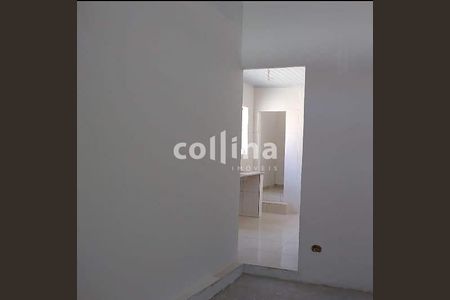 11_photo/94cf0010e7.ceff8192393c33de-ATLAS-e2fff856-4407-40d0-a8c8-b3a9b2447331.jpg de casa à venda com 5 quartos, 220m² em Jardim Ana Estela, Carapicuíba