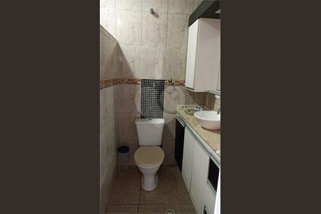 2_photo/94cf0024ed.eb4747a7722cd593-ATLAS-c9f7d559-e188-4456-a82e-8d9649b3a963.jpg de casa à venda com 4 quartos, 75m² em Jardim Bom Sucesso, Carapicuíba