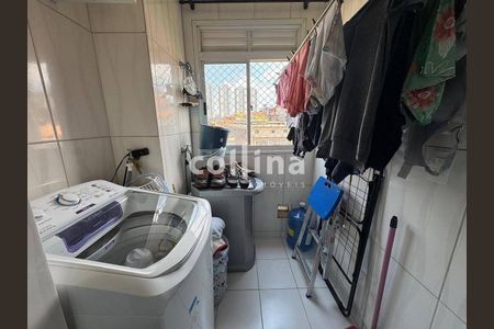 8_photo/94cf0028e1.ceff8192393c33de-ATLAS-68ccbc60-3bcc-497d-bfac-47ff7d03cd53.jpg de apartamento à venda com 2 quartos, 49m² em Vila Ester, Carapicuíba