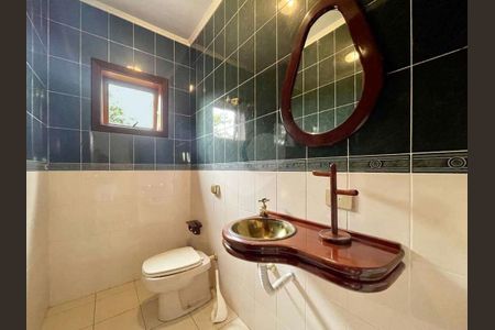 8_photo/94cf0029e1.2832257cbb3df2c4-ATLAS-de8bd0d2-62dc-4f34-98a4-b1bbe0a5c3e4.jpg de casa de condomínio à venda com 4 quartos, 356m² em Jardim Rosa Maria, Carapicuíba