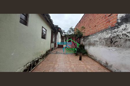 30_photo/94cf002a1d.9a54faa83c3e471c-ATLAS-5dec7fe4-d9e1-4184-940e-7a761a27c4d9.jpg de casa à venda com 3 quartos, 102m² em Jardim Herminia, Carapicuíba