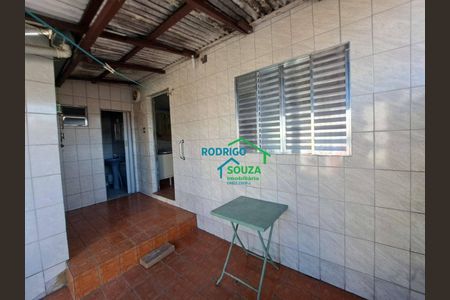 9_photo/94cf002a1d.9a54faa83c3e471c-ATLAS-dba05821-c7f8-4860-8d7b-c3d307ed1d87.jpg de casa à venda com 3 quartos, 102m² em Jardim Herminia, Carapicuíba